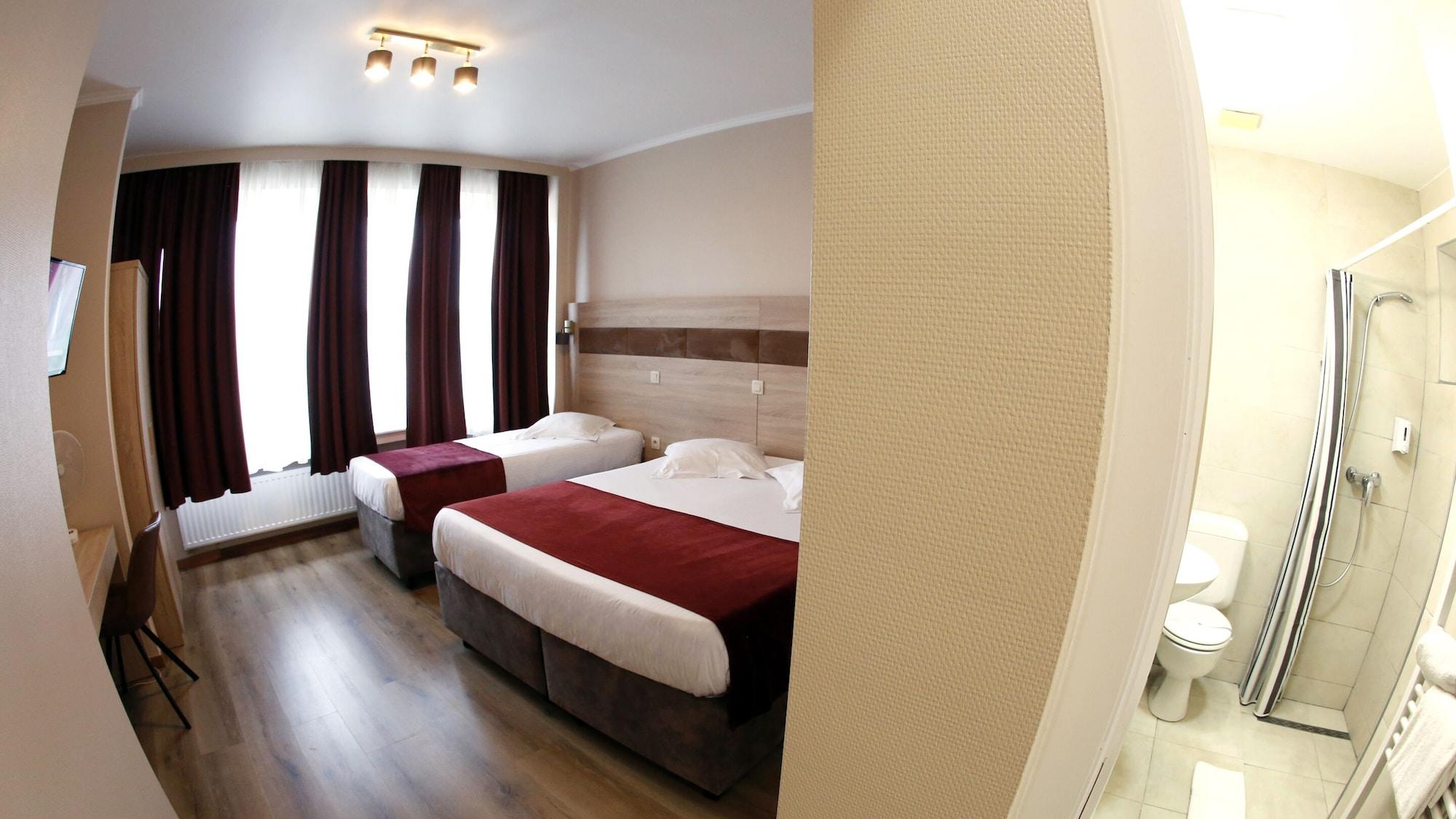 Hotel De France Saint-Gilles Eksteriør billede