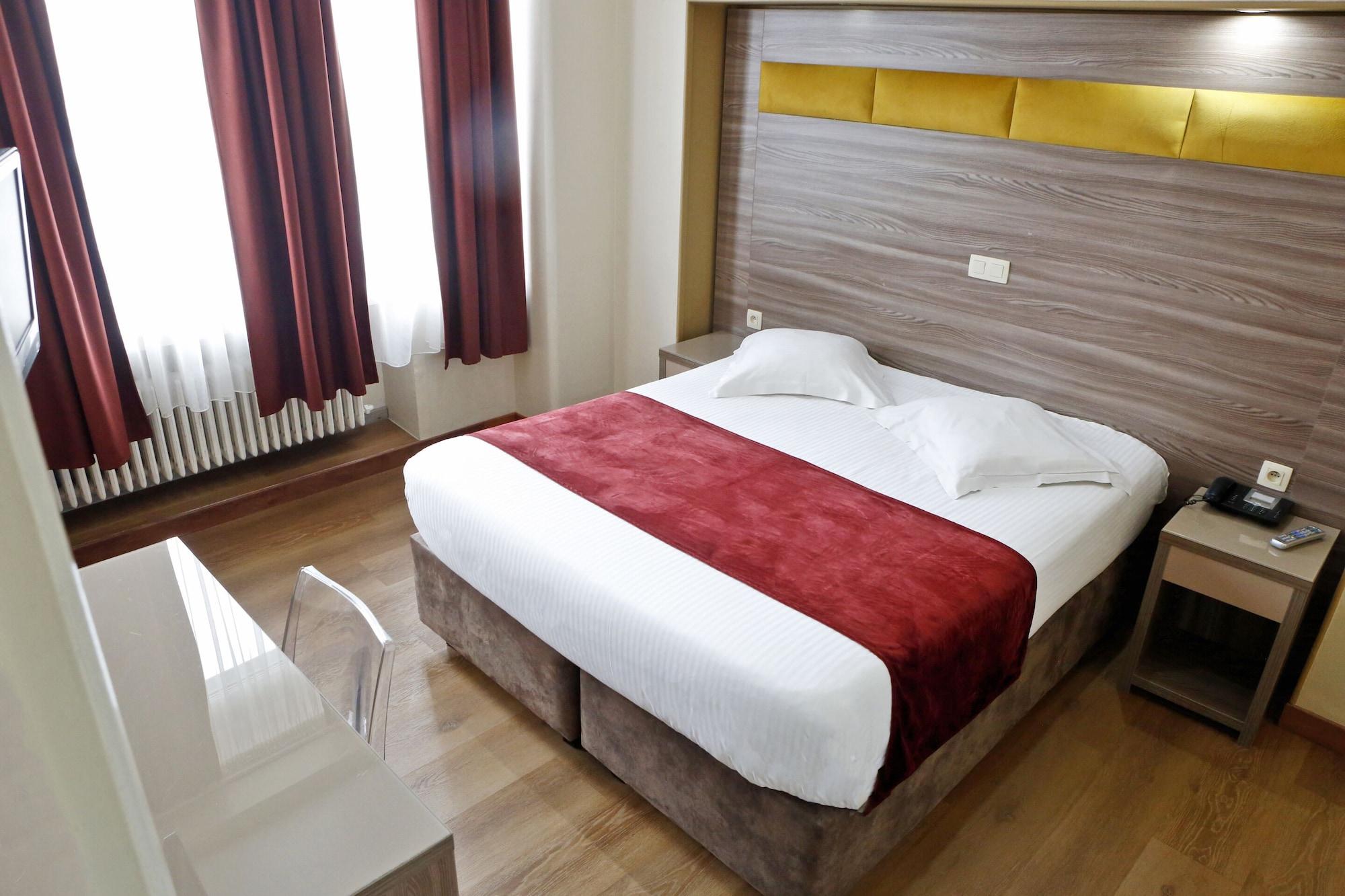 Hotel De France Saint-Gilles Eksteriør billede