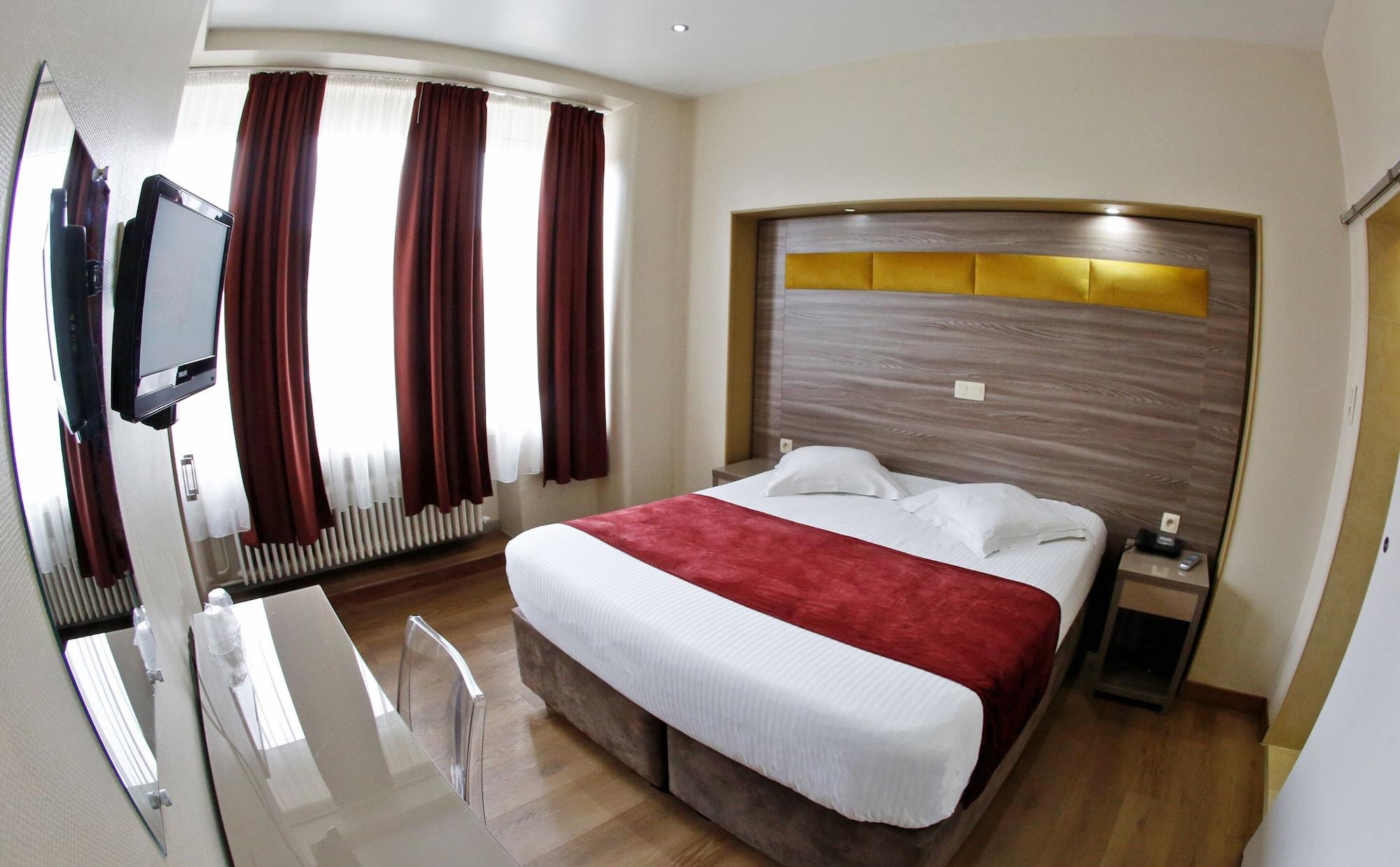 Hotel De France Saint-Gilles Eksteriør billede