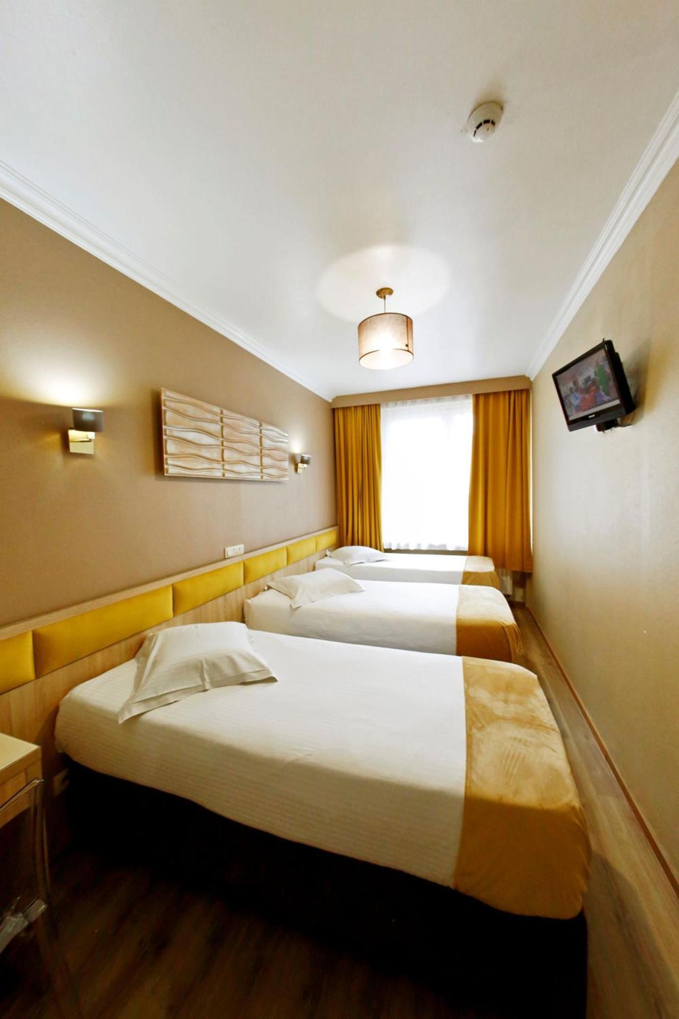 Hotel De France Saint-Gilles Eksteriør billede